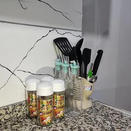 Appartement Kadikoy Merkezinde 3+1 Daire *